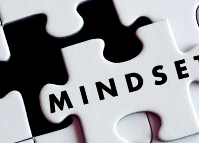How to Develop a Positive Mindset: Strategies for Personal Growth and Resilience